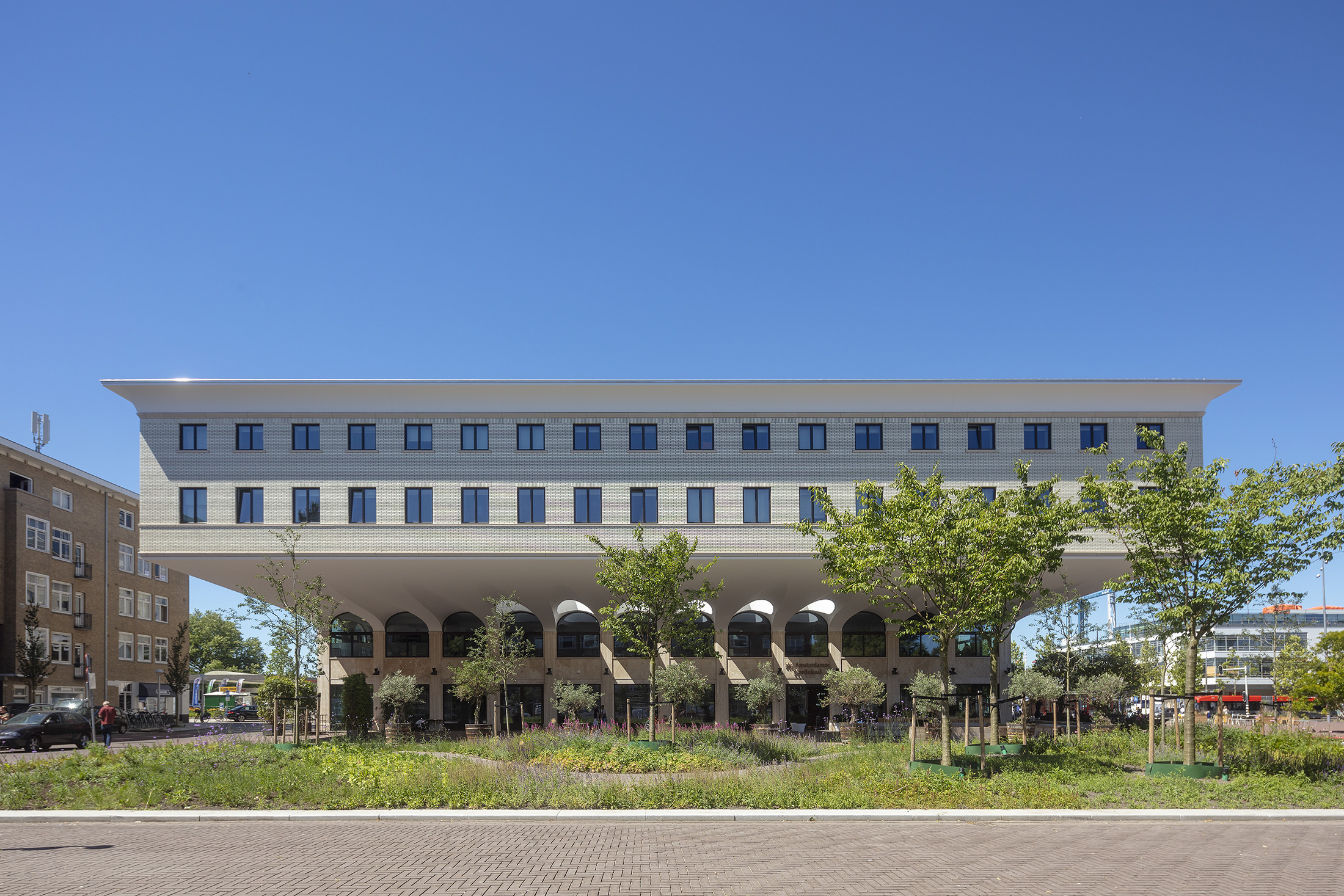Foto van een gebouw ontworpen door Pols Architecten